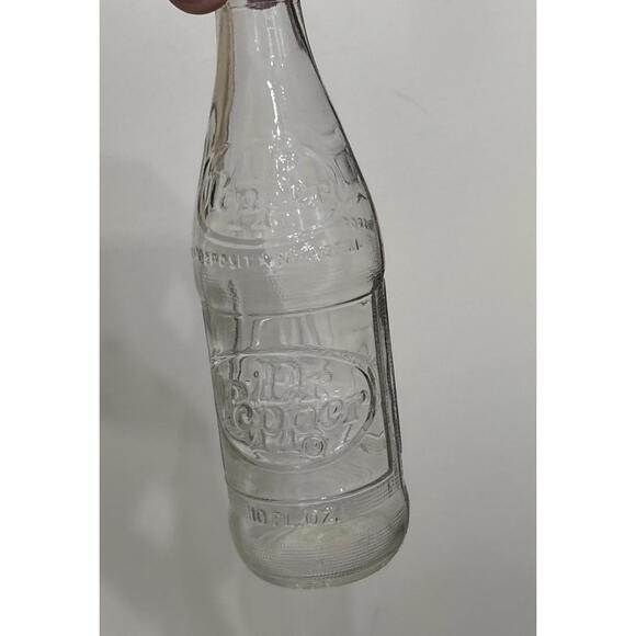 Vintage Dr. Pepper Soda Bottle 1974 10oz. 7 3/4" - Picture 1 of 11